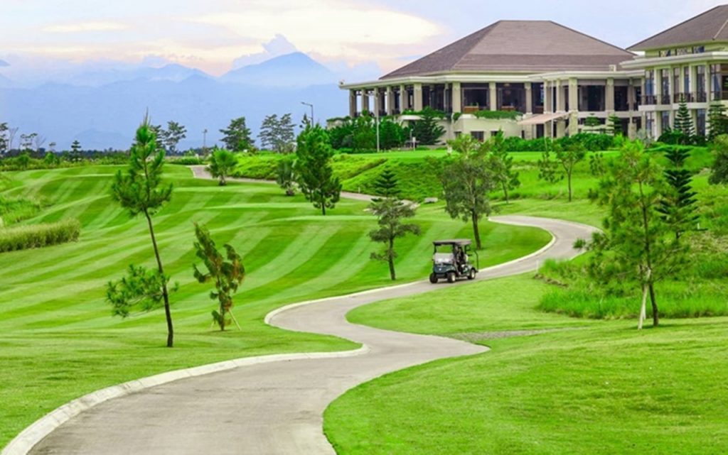 반둥골프장PARAHYANGAN GOLF